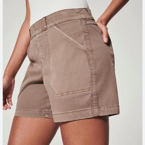 Spanx twill shorts, size medium, color cedar